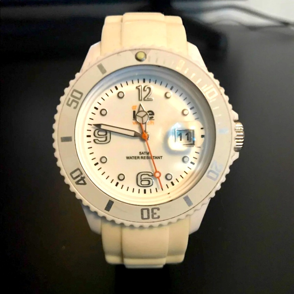 Women’s watch.